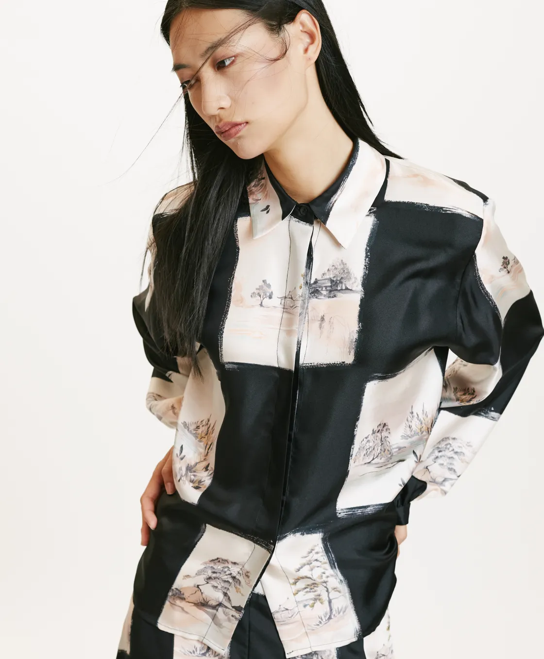 Momoni Chemises Et Blouses*CHEMISIER ICHIGO EN SERGÉ DE SOIE IMPRIMÉ - MULTICOLORE NOIR MulticoloreNoir