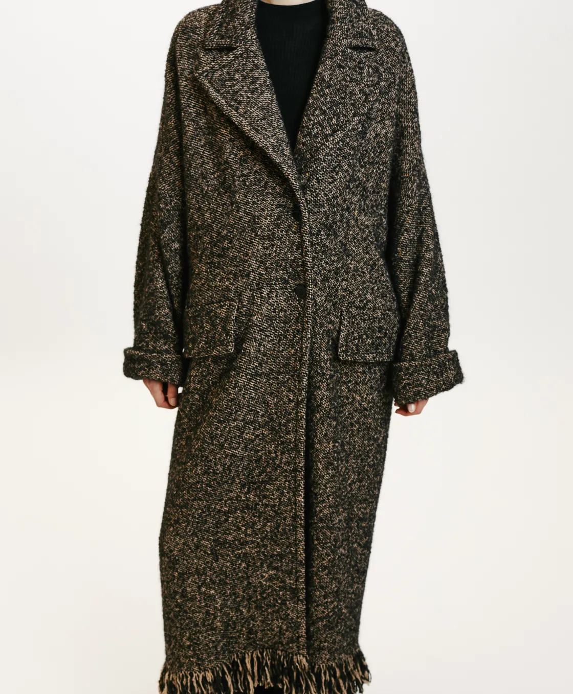 Momoni Manteaux*MANTEAU DORAYAKI EN NATTE LAINE ALPAGA À FRANGES - Noir/Écru