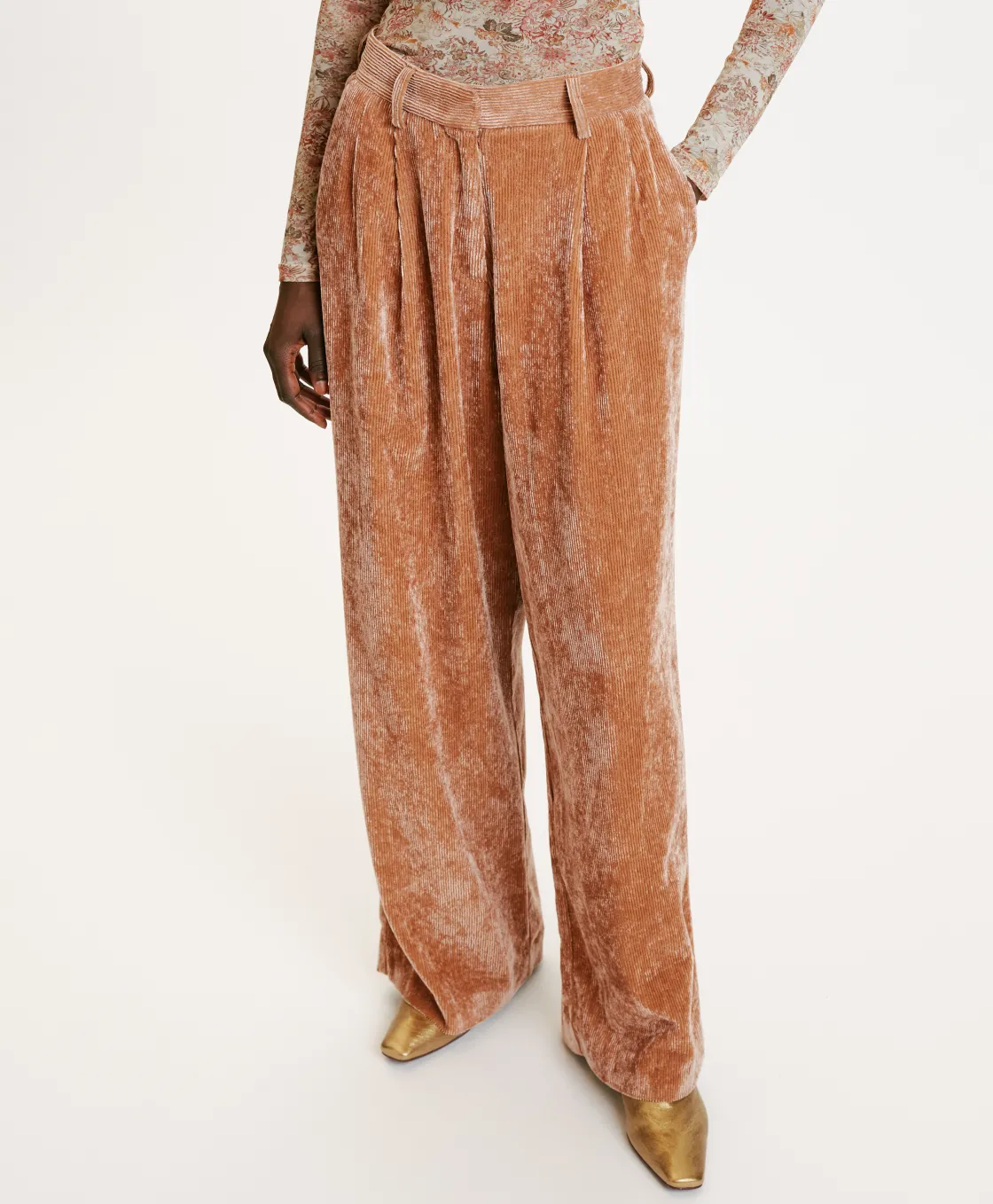 Momoni Pantalons*PANTALON KYOTO EN VELOURS STRETCH BICOLORE - Amande