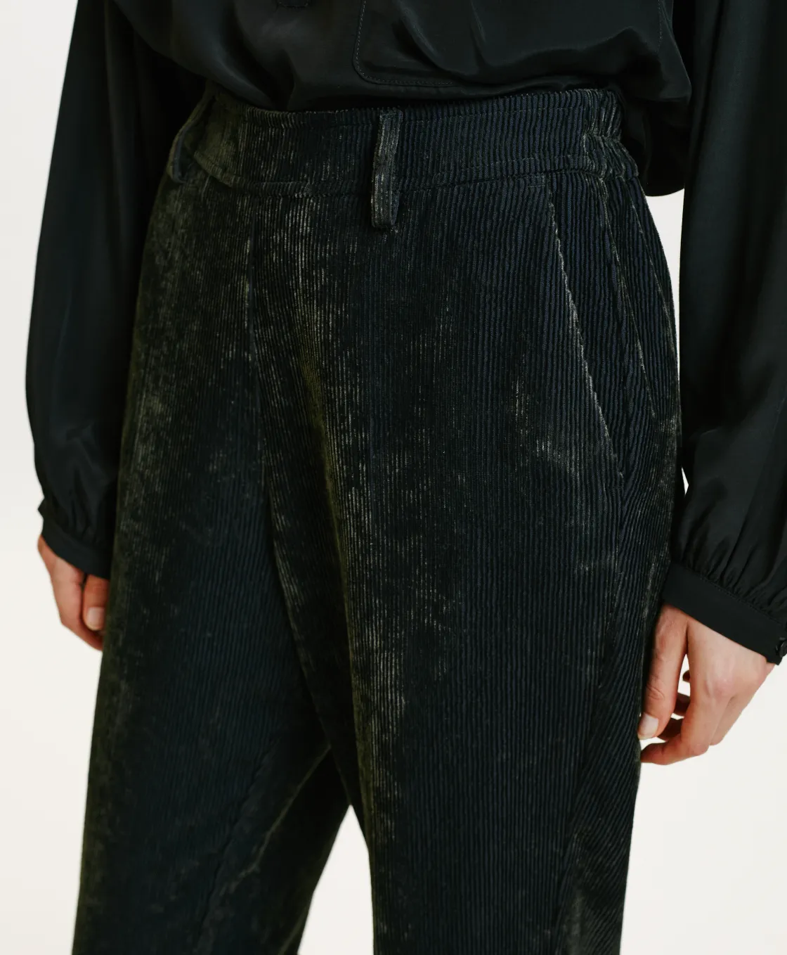 Momoni Pantalons*PANTALON VISCHIO EN VELOURS STRETCH BICOLORE - GRIS CHARBON GrisCharbon